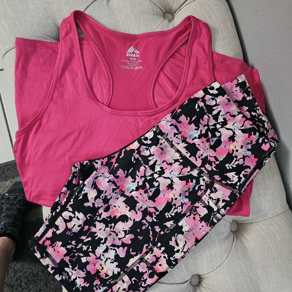 Work Out Set! Rbx Tank Top/ Flowery Short! Size Med!